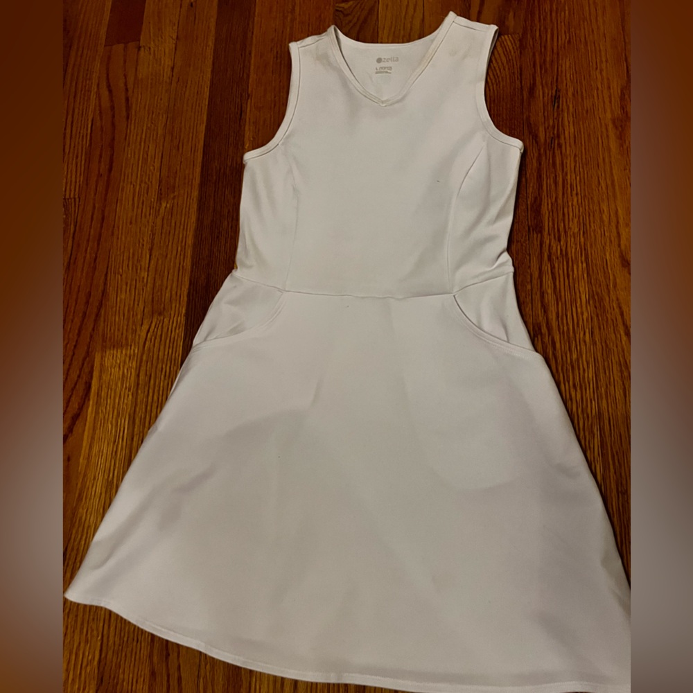 Zella white athletic dress size L 10-12 kids- excellent condition!